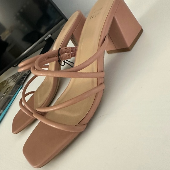 A New Day Women’s Blakely Mule Heels in Nude Size 8 - Picture 8 of 9